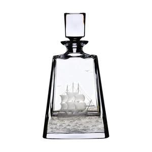 Palack, gravírozott hajó